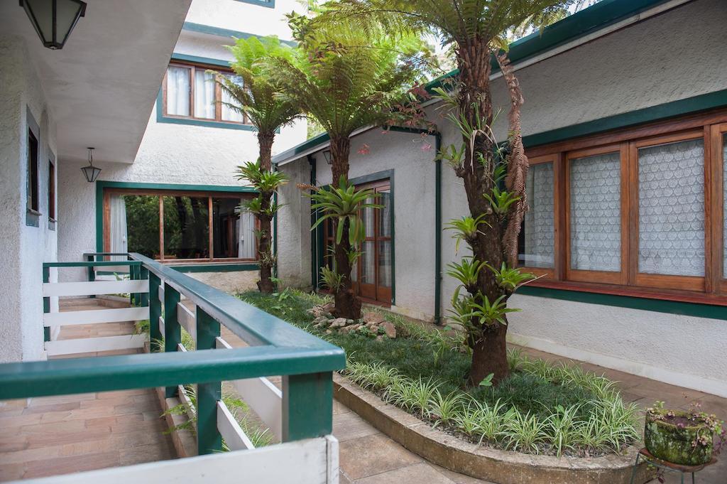 Hotel Vila Regina กังโปสดูจอร์เดา ภายนอก รูปภาพ