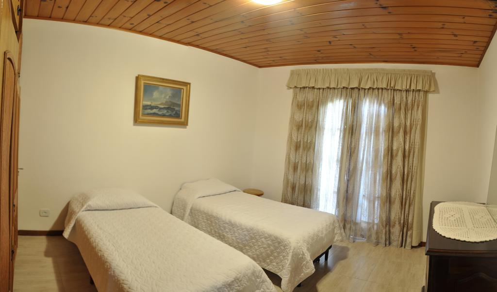 Hotel Vila Regina กังโปสดูจอร์เดา ภายนอก รูปภาพ