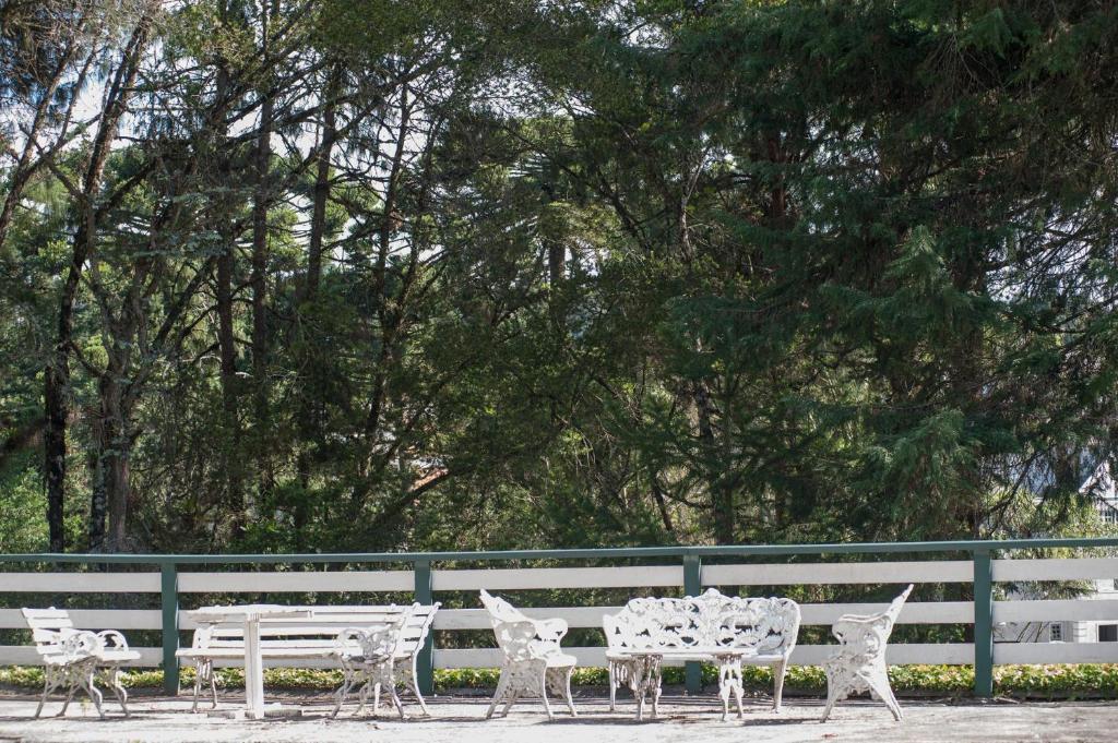 Hotel Vila Regina กังโปสดูจอร์เดา ภายนอก รูปภาพ