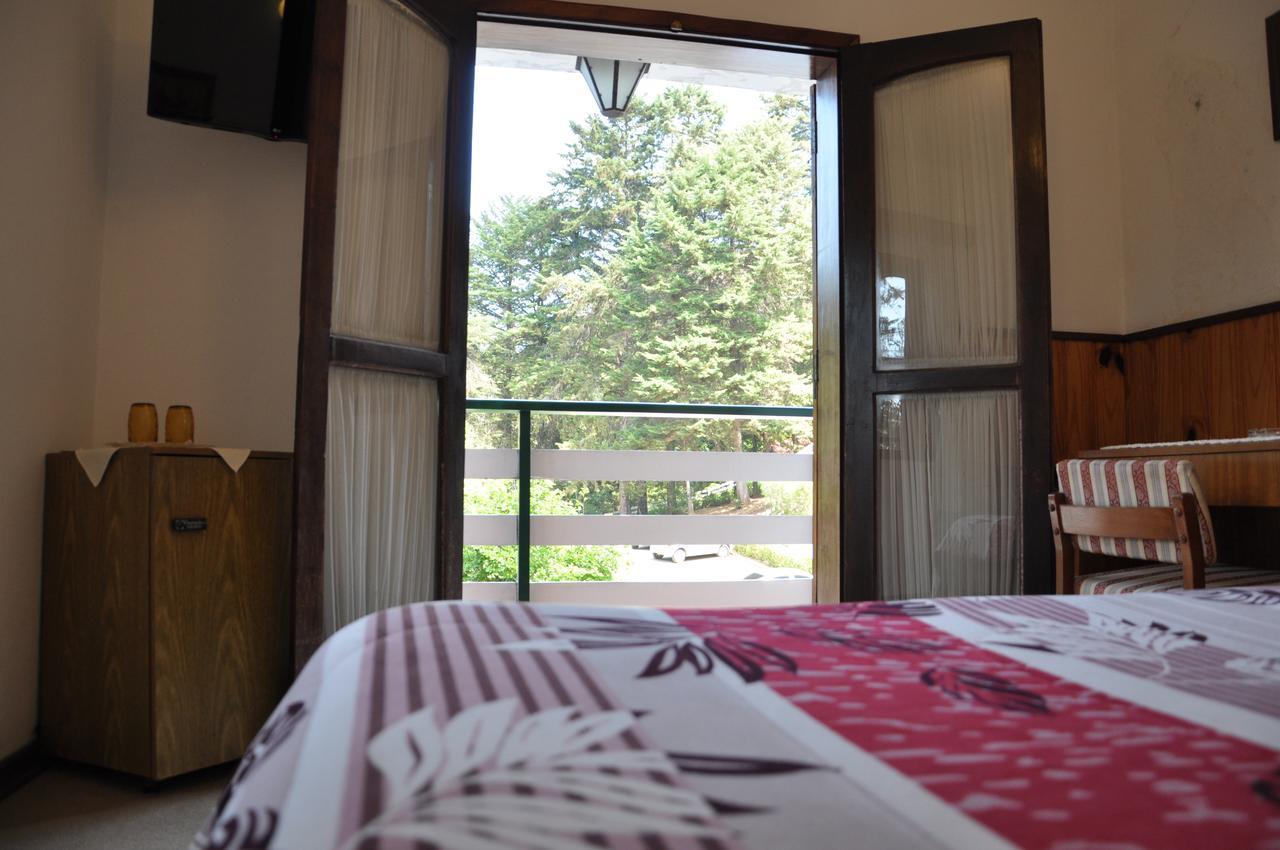 Hotel Vila Regina กังโปสดูจอร์เดา ภายนอก รูปภาพ