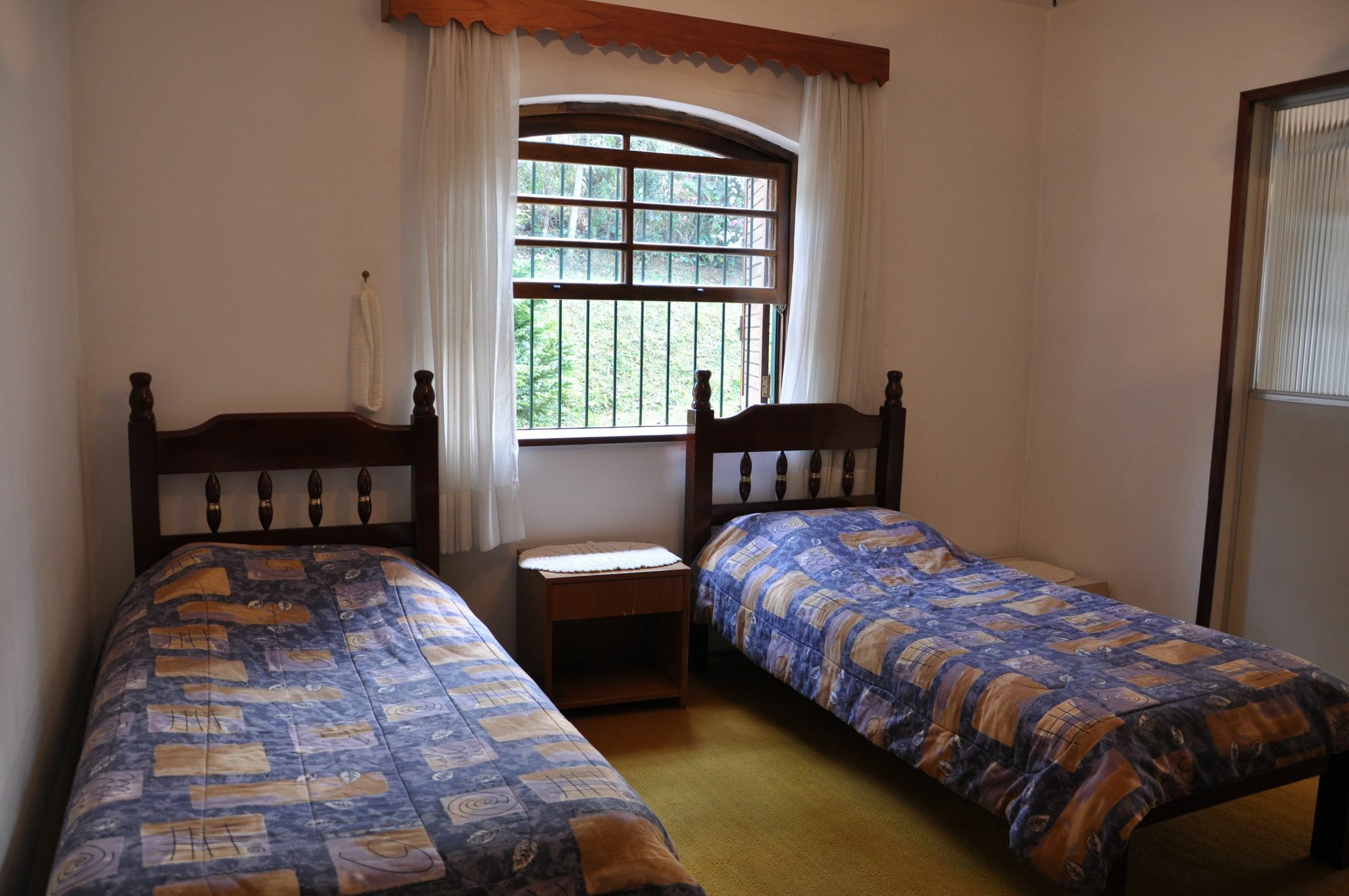 Hotel Vila Regina กังโปสดูจอร์เดา ภายนอก รูปภาพ
